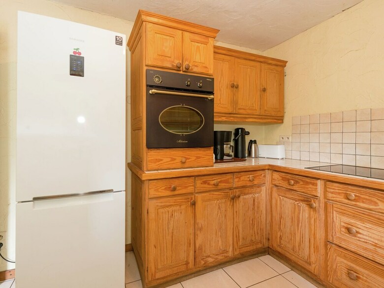 Glorious Holiday Home In W�ris With Jacuzzi