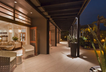 Hotel Finch Bay