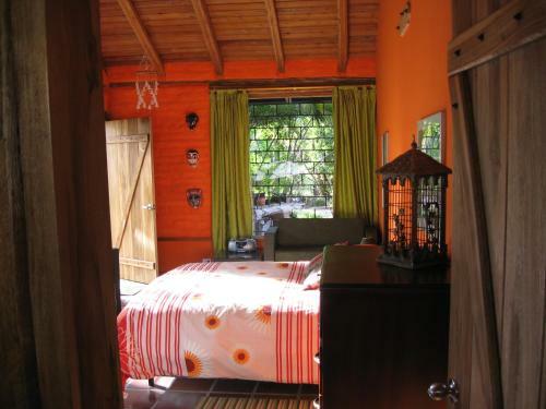Arie's Cabin