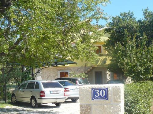 Apartments Gasparovic