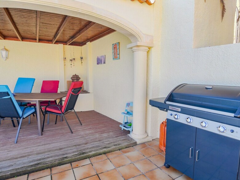Modern Villa In Pedreguer With Private Pool
