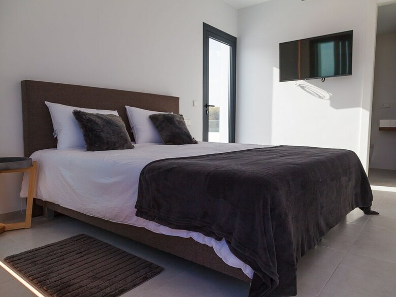 Luxurious Villa In Calpe With Private Swimming Pool