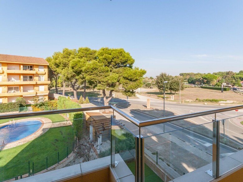 Classic Apartment In L'escala Spain With Parking Facility