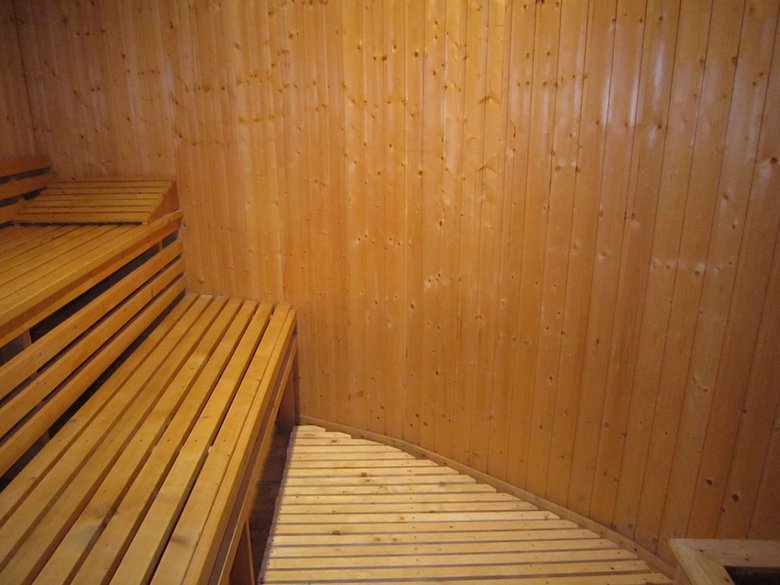 Cosy Holiday Home In Strotzb�sch With Sauna