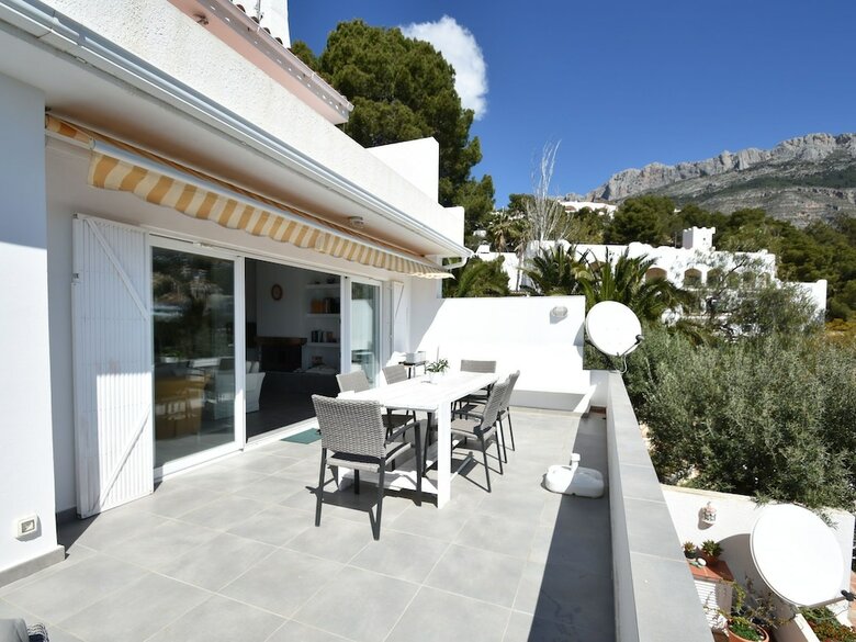 Fantastic Apartment In Altea With Swimming Pool