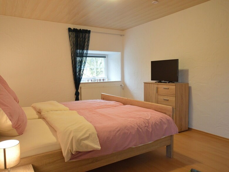Comfortable Flat With Garden And Covered Terrace In Forested Surroundings