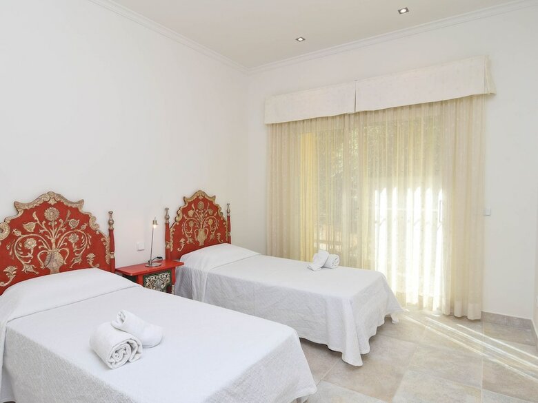 Affluent Villa In Altea With Pool And Panoramic Views