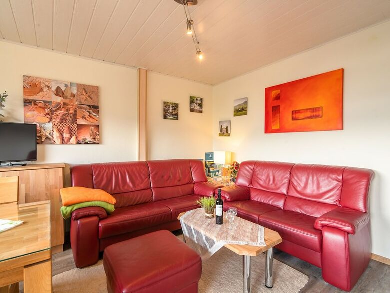 Beautiful Apartment With Swimming Pool In Lukowitz