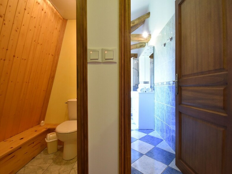 Cozy Holiday Home In Coux-et-bigaroque With A Private Pool