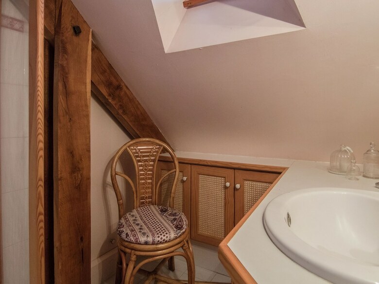 Cozy Villa In Saint-bonnet-la-rivi�re With Swimming Pool
