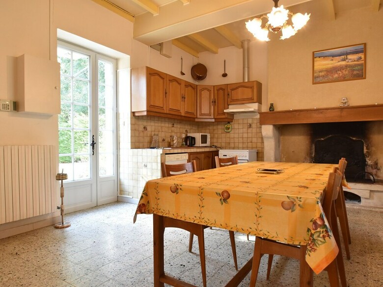 Holiday Home In Lamonzie-montastruc With Pool