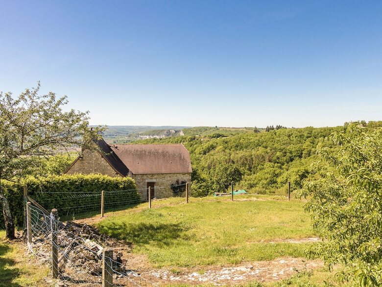 Luxurious Cottage In Mayrac With Private Pool