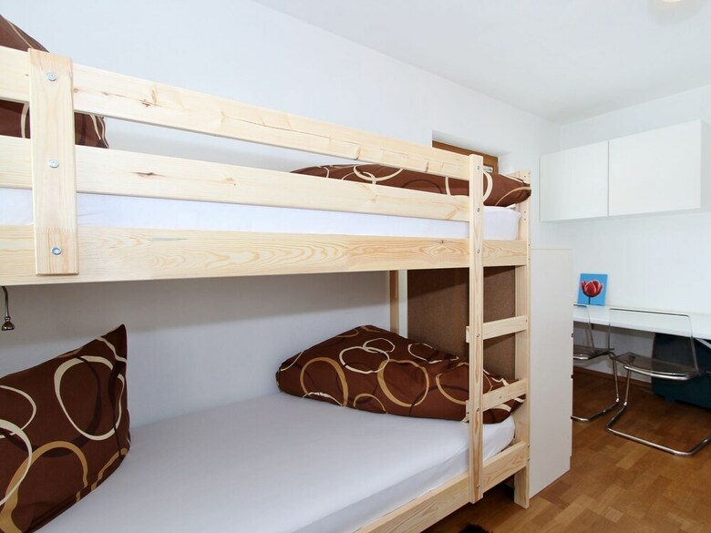 Beautiful Apartment In S�ll Near Forest