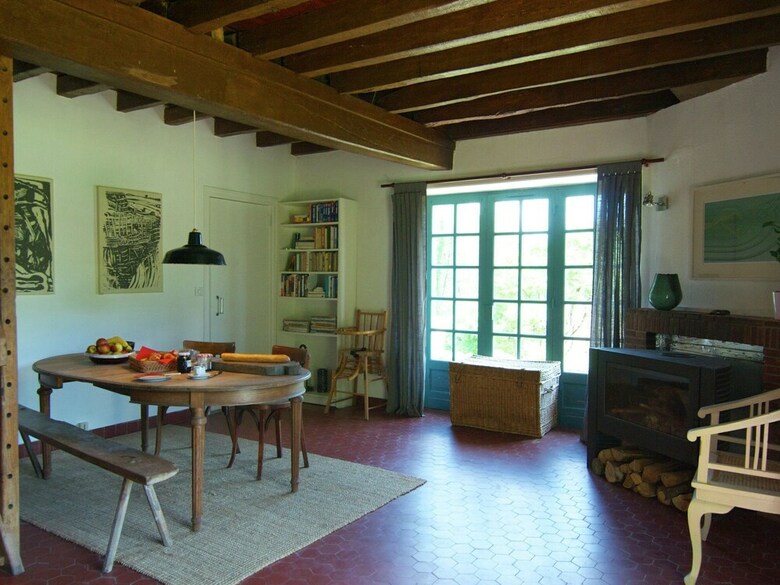Charming Cottage In Ladignac-le-long With Garden