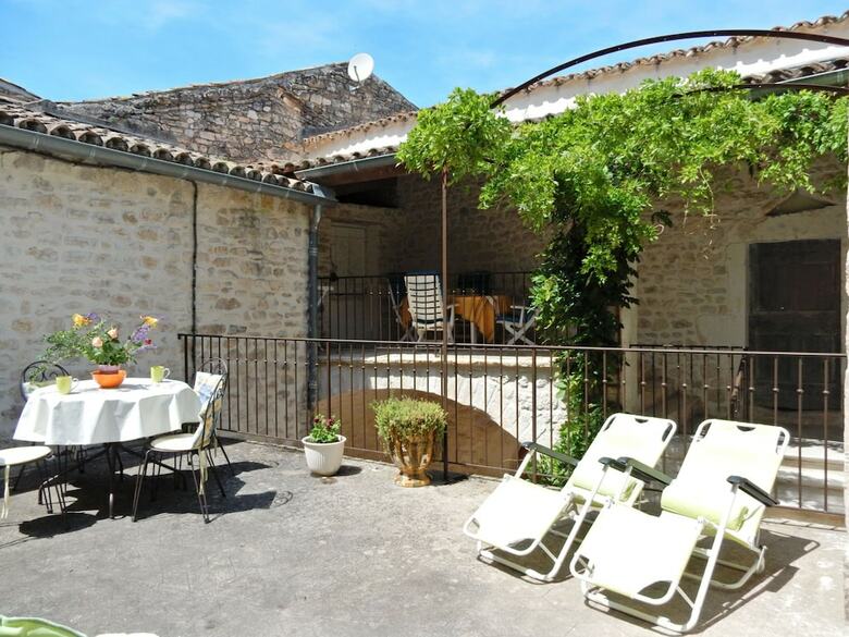 Charming Holiday Home In Montclus With Terrace