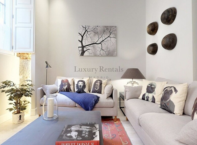 Apartamentos Palacio Real II