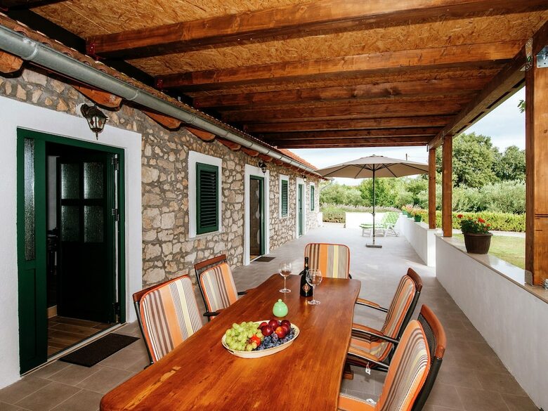 Extraordinary Private Estate With 2 Detached Houses, 2 Beautiful Infinity Pools