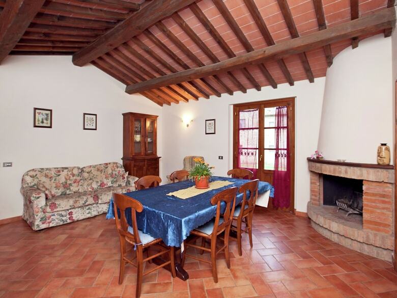 Spacious Holiday Home In Bucine With Private Pool