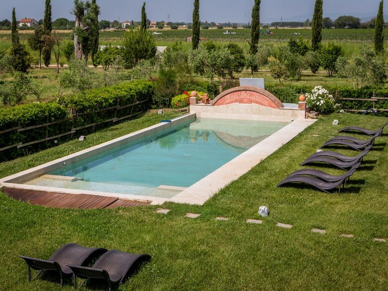 Authentic Villa With Swimming Pool In Grosseto