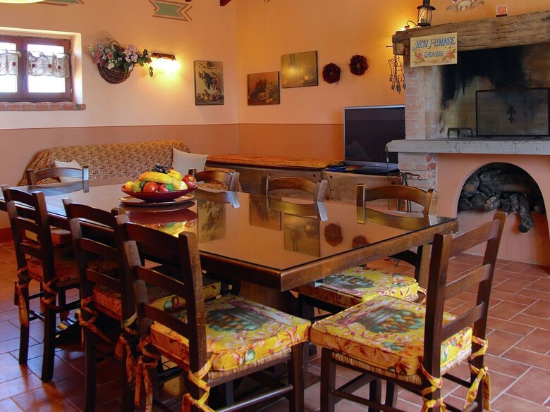 Authentic Villa With Swimming Pool In Grosseto