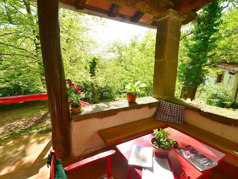 Deluxe Holiday Home With Pool In Migliorini