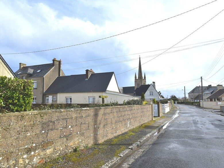 Modern Holiday Home Near Sea In Normandy