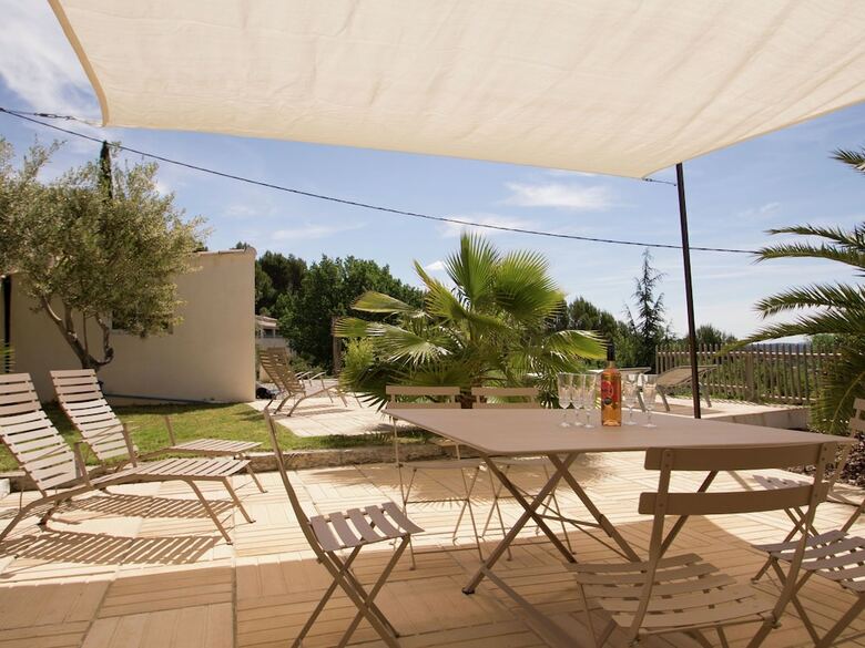 Stylish Villa In Draguignan With Swimming Pool