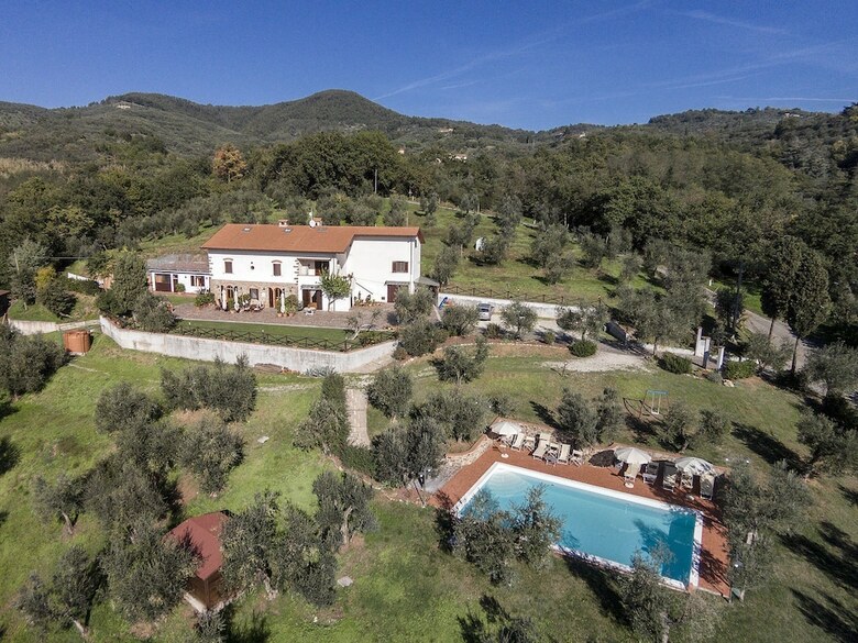 Modern Apartment In Larciano With Swimming Pool