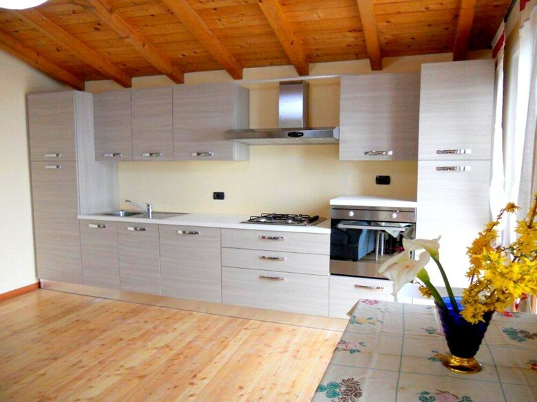 Modern Holiday Home With Swimming Pool In Gravedona