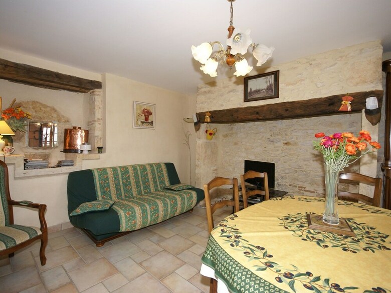 Spacious Holiday Home With Private Swimming Pool In Uzech