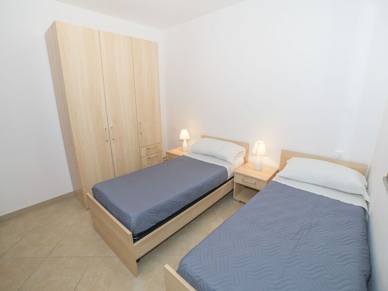 Panoramic Villa With Pool, 200 Meters From The Beach