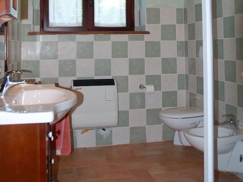 Cozy Farmhouse In Apecchio With Jacuzzi