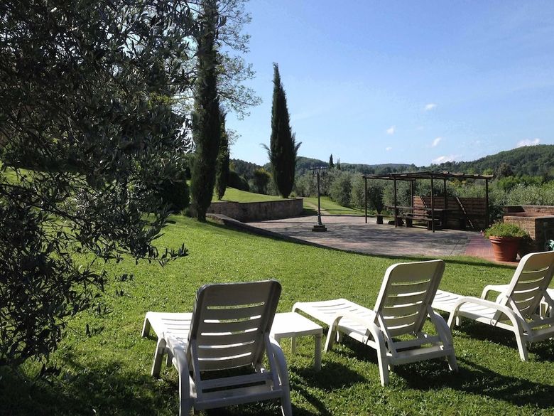 Peaceful Apartment With Pool In Montaione Italy