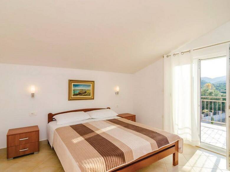 Beautiful Villa In Peracko Blato With Private Pool