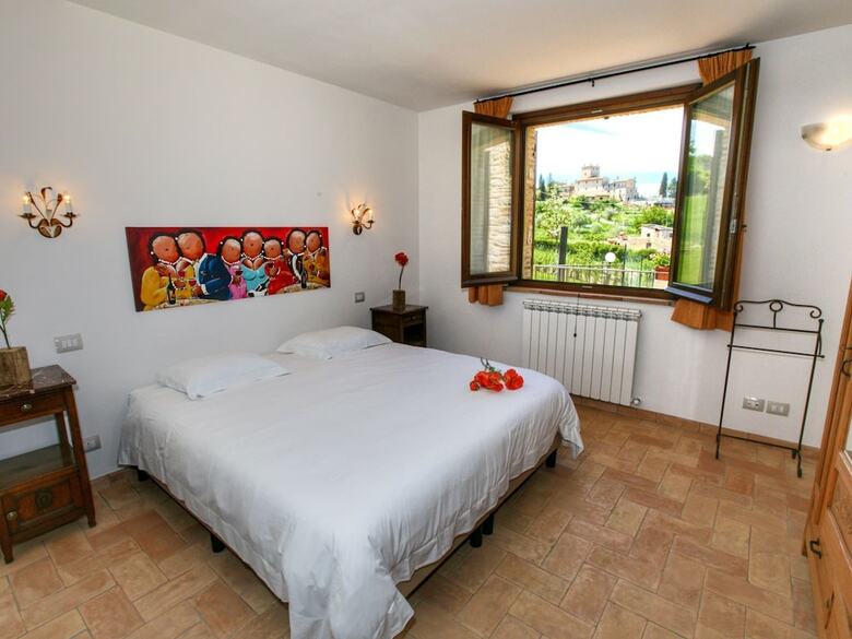 Luxurious Villa In Vasciano Umbria With Private Pool