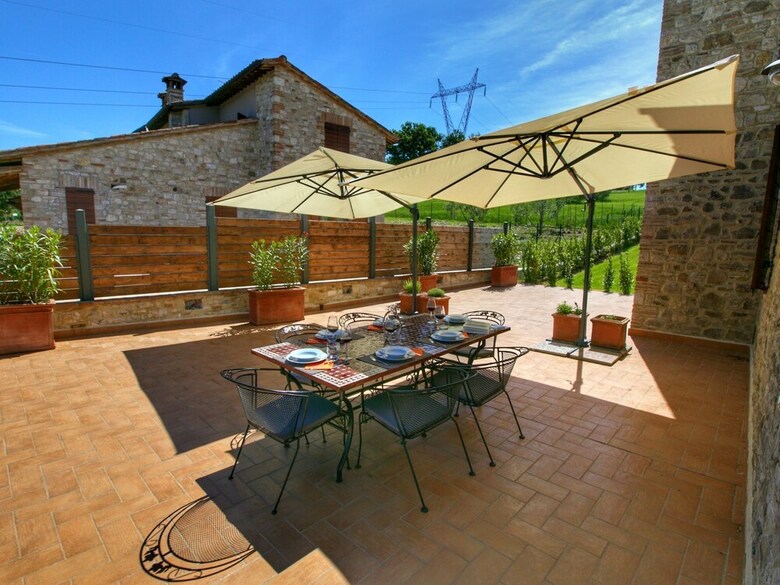 Luxurious Villa In Vasciano Umbria With Private Pool