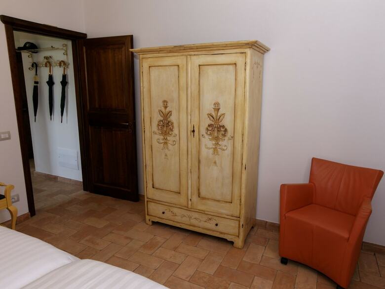 Luxurious Villa In Vasciano Umbria With Private Pool