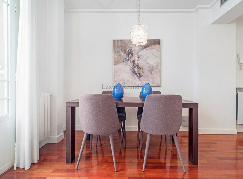 Apartamentos Retiro VI