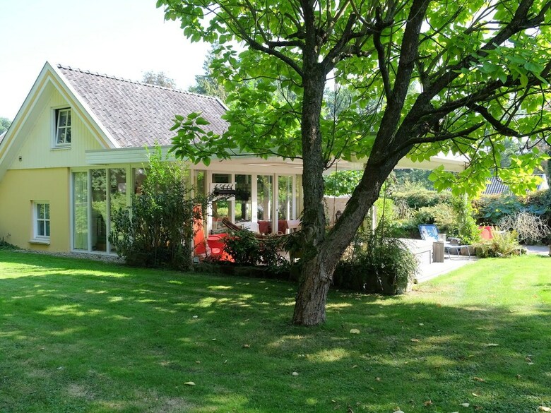 Beautiful Holiday Home In Oldenzaal With Jacuzzi