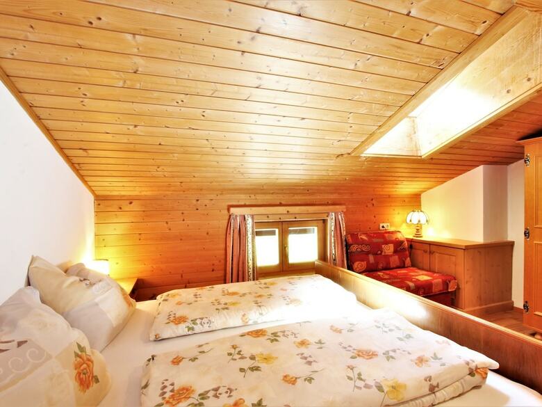 Cozy Apartment In Tirol Tyrol With Mountain Views