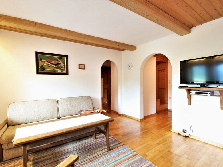 Cozy Apartment In Tirol Tyrol With Mountain Views
