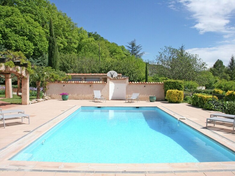 Luxurious Holiday Home In Salernes With Private Pool