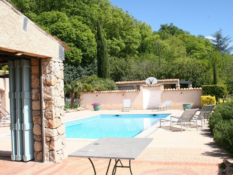 Luxurious Holiday Home In Salernes With Private Pool