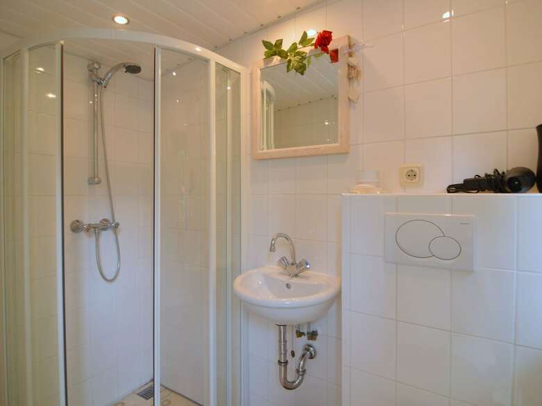 Peaceful Bungalow In Voorthuizen With Private Garden