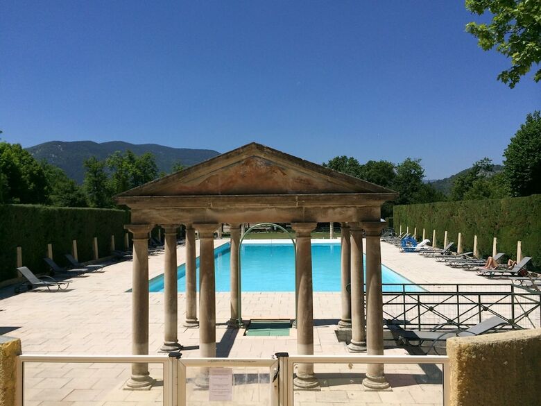 Apartamento A Beautiful 2 Persons Studio In A Chateau With Swimming Pool