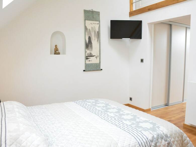 Modern Holiday Home In Fernelmont With Garden