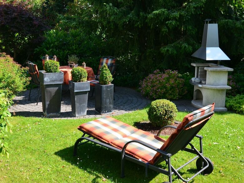 Spacious Apartment In Madfeld With Private Terrace