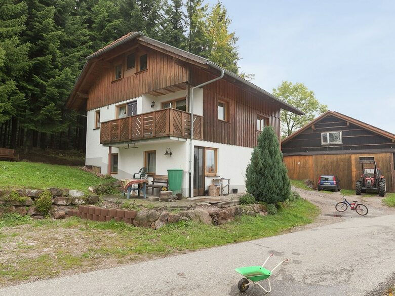 Apartamentos A Four-person Holiday Accommodation In A Tranquil Hamlet