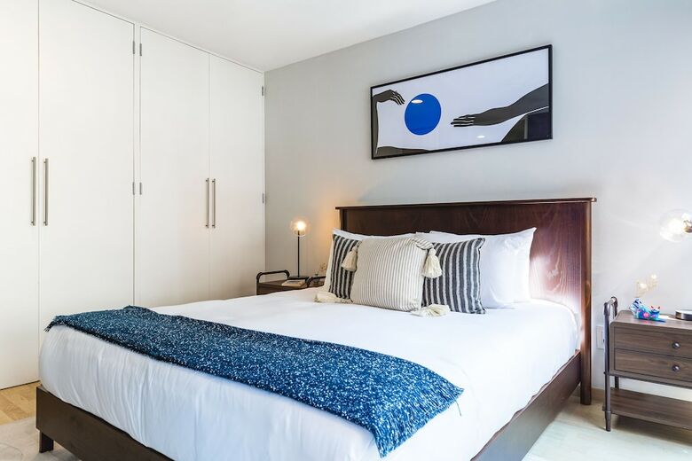 Bright 2br Condesa Apartment With Balcony
