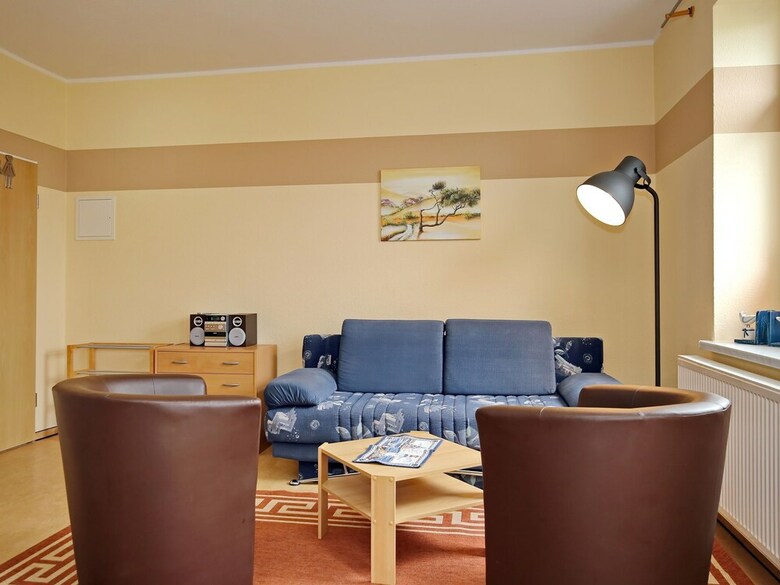 Comely Apartment In K�hlungsborn With Garden